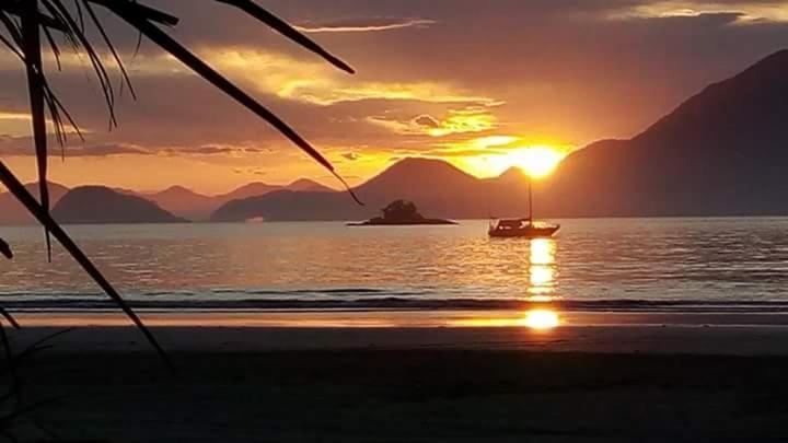 Suite A Beira Mar Em Ubatuba-Sp 外观 照片